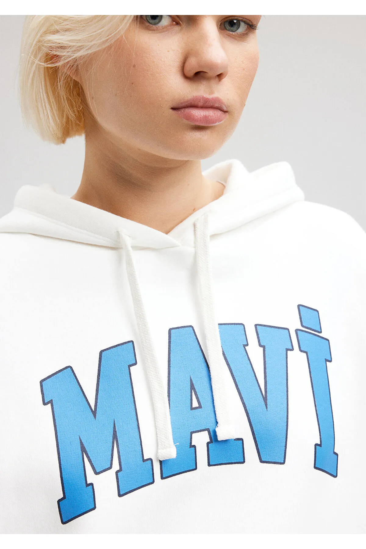 Mavi  Weißes Kapuzen-Sweatshirt mit Logo-Print 1600361-81964