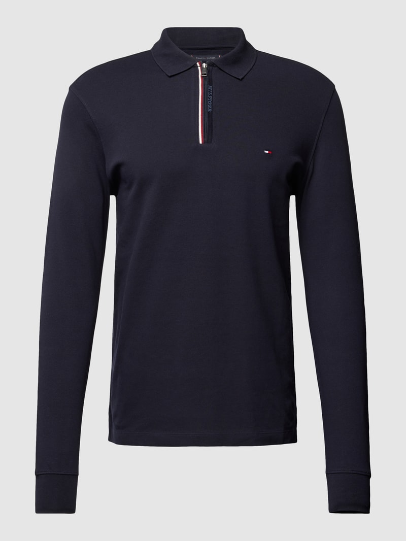 Slim Fit Poloshirt mit Label-Details in marineblau