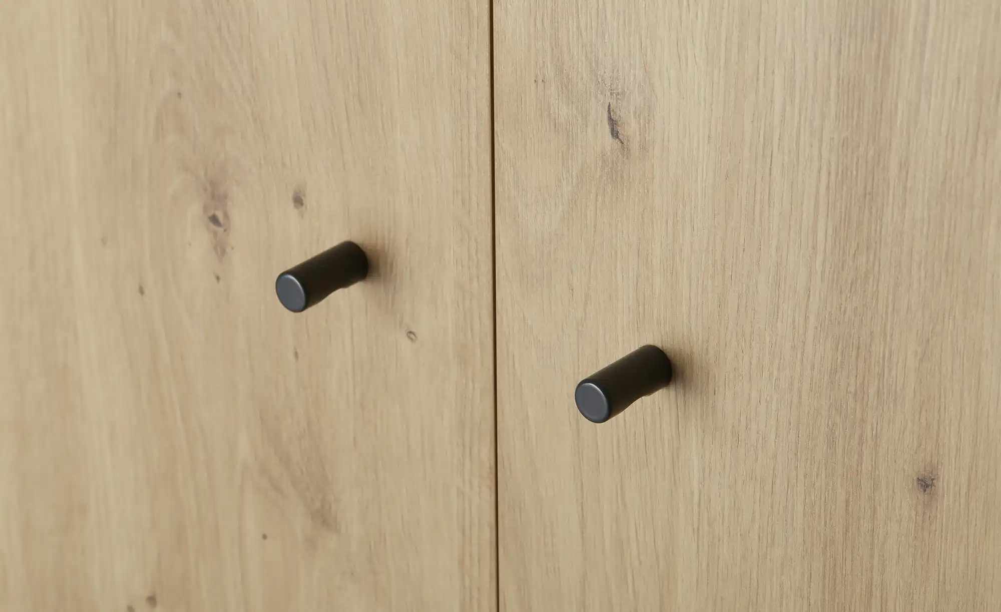 Kleiderschrank