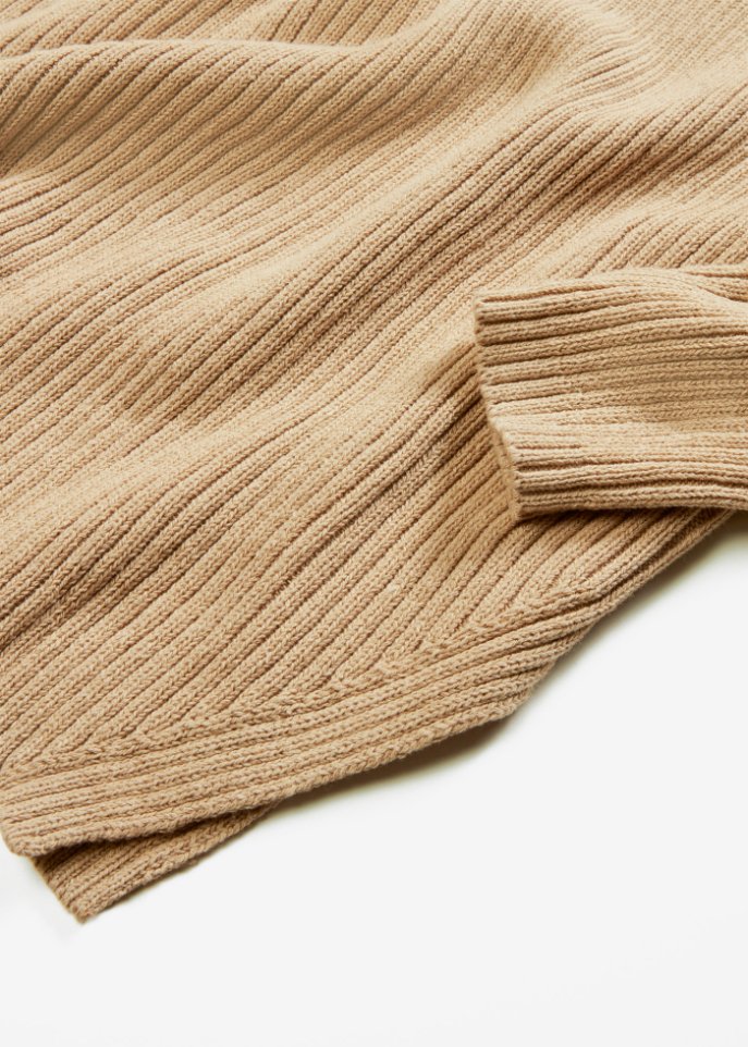 Langer Rollkragenpullover in Rippenstrick