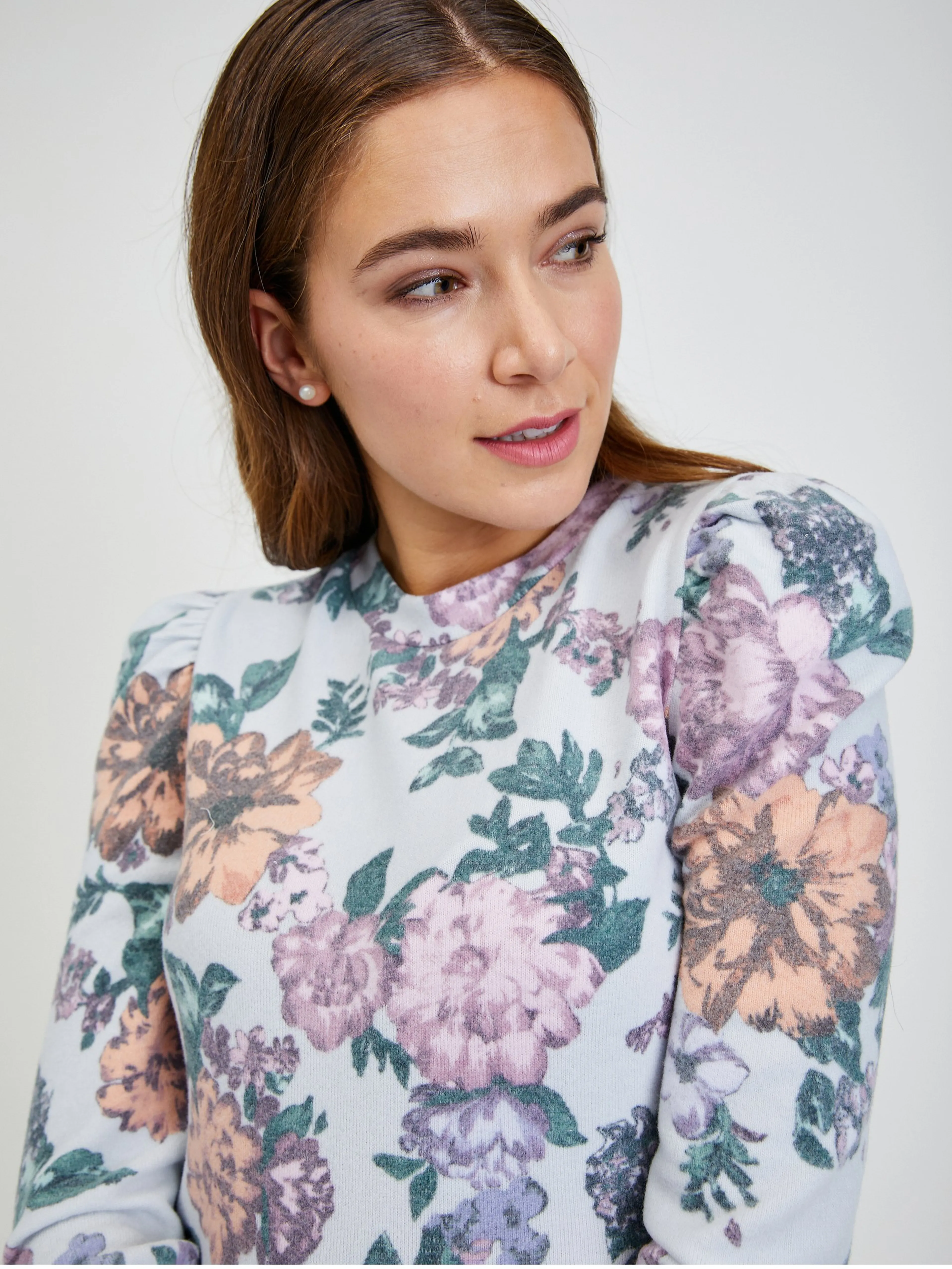 Hellgraues Damen T-Shirt mit Blumenmuster ORSAY