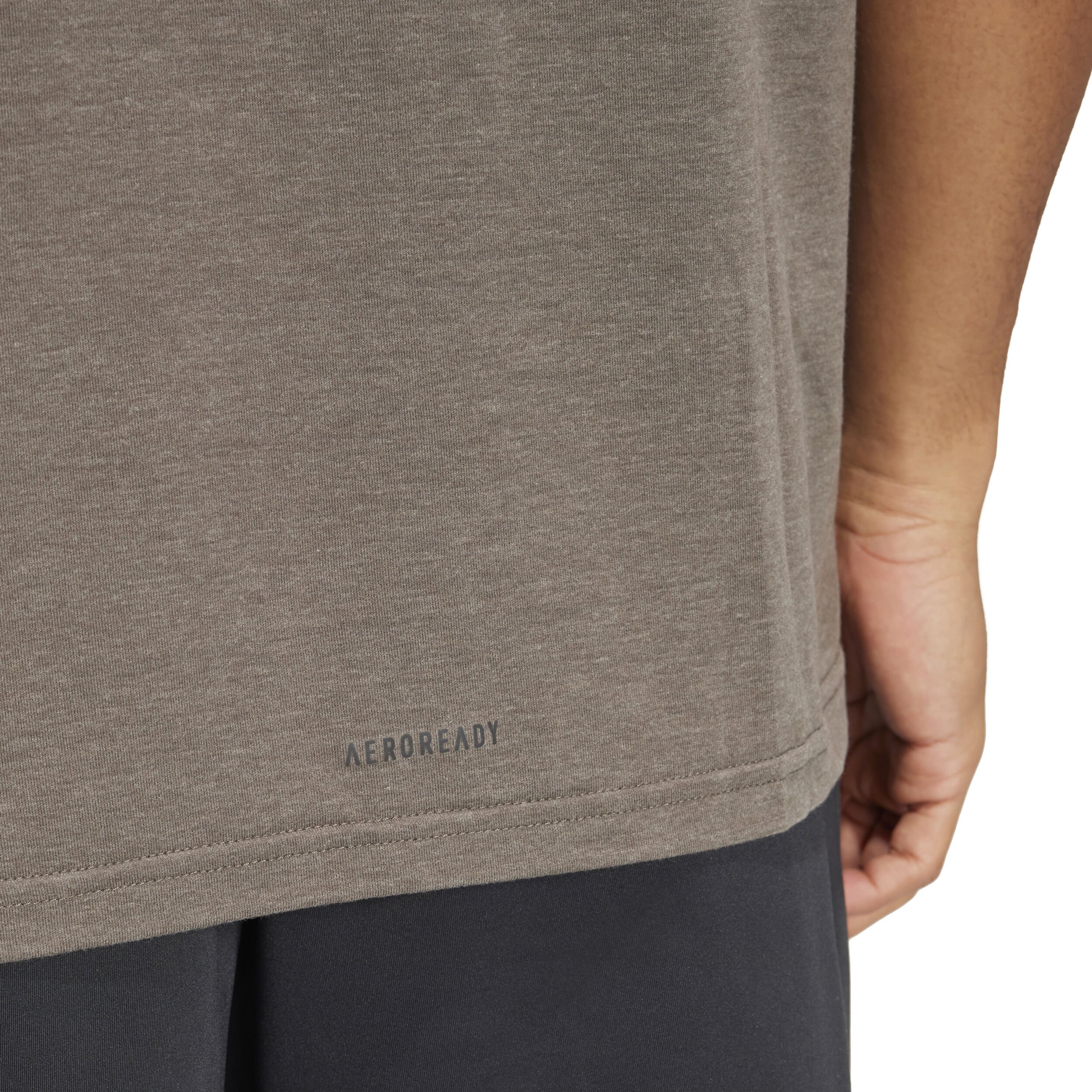 Designed 4 Training T-Shirt Herren - Khaki