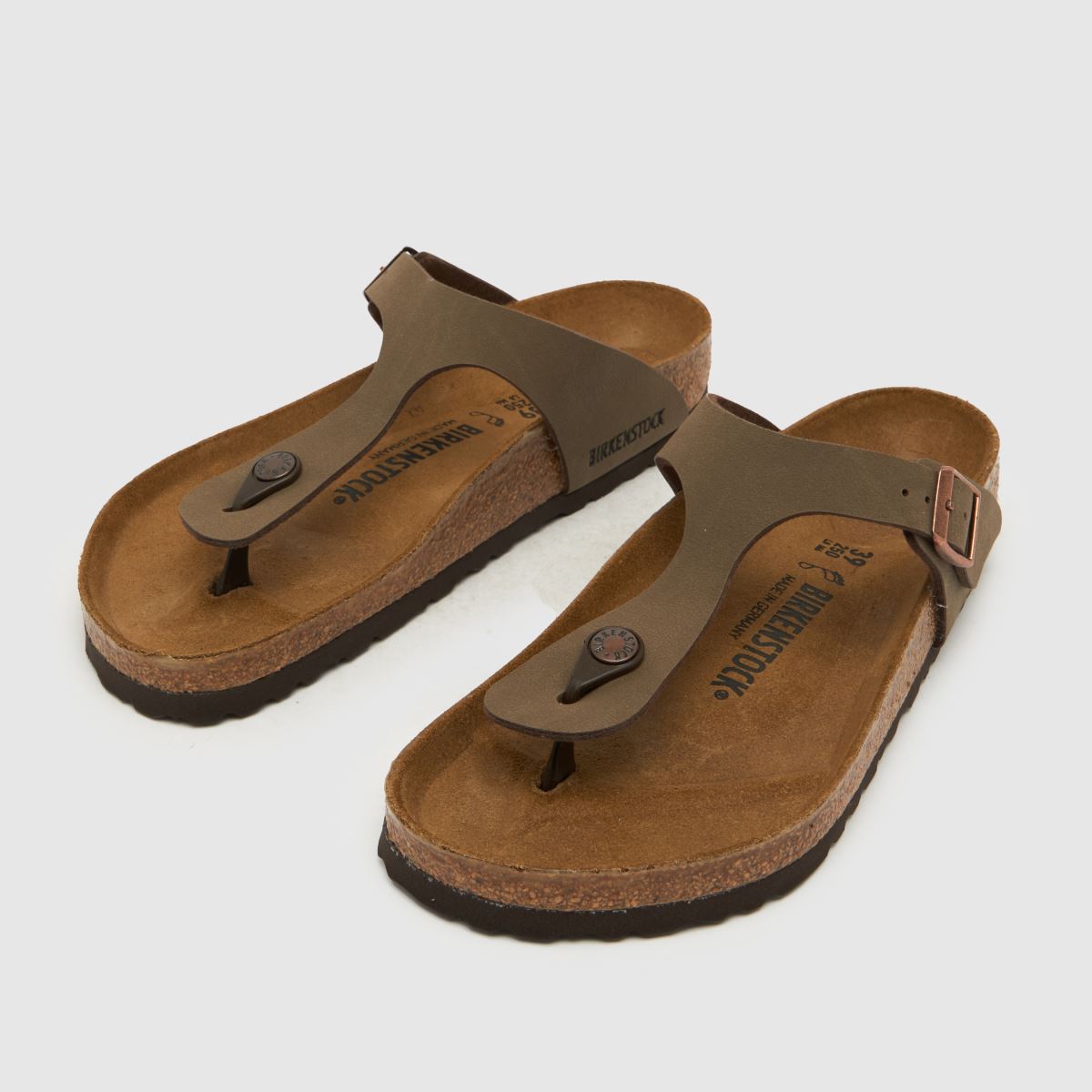 BIRKENSTOCK gizeh szandálok barna színben