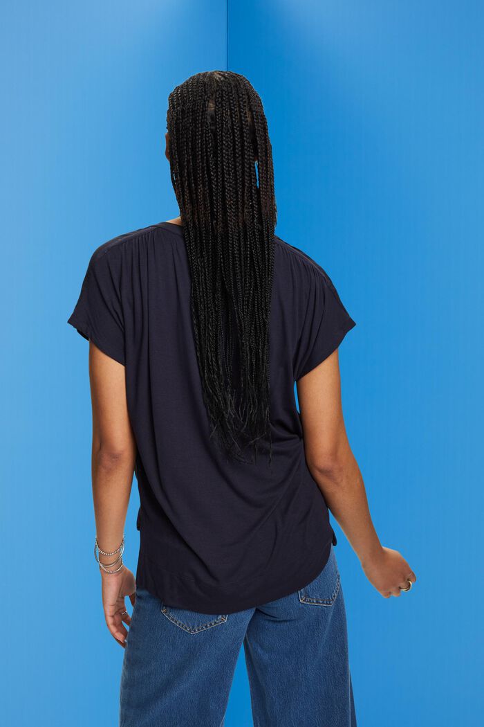 Bluse mit V-Neck, LENZING™ ECOVERO™
