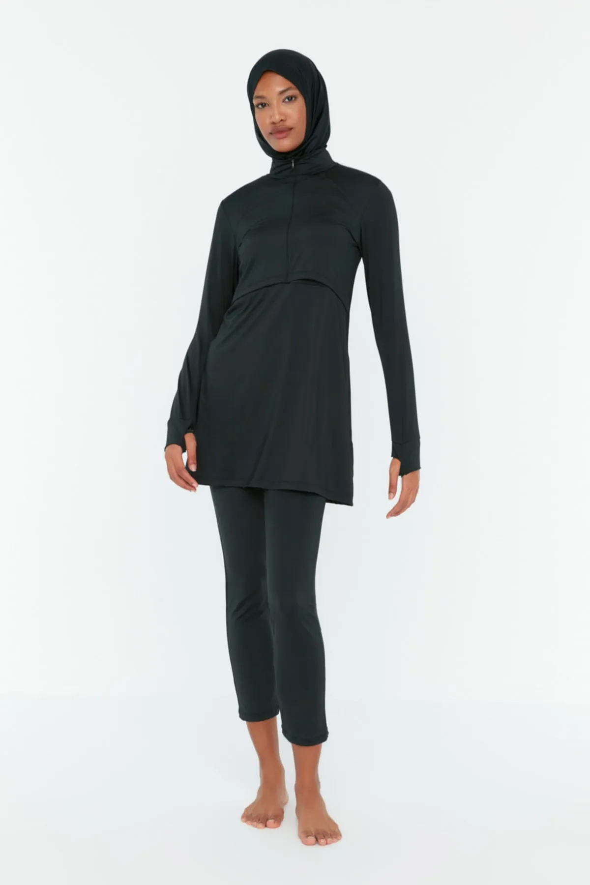 Trendyol Modest  Schwarzes, langärmliges Performance-Strick-4-teiliges Badeanzug-Set TCTSS22CF0012