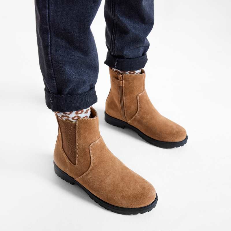 Boots chelsea croûte de cuir paillettes beige fille