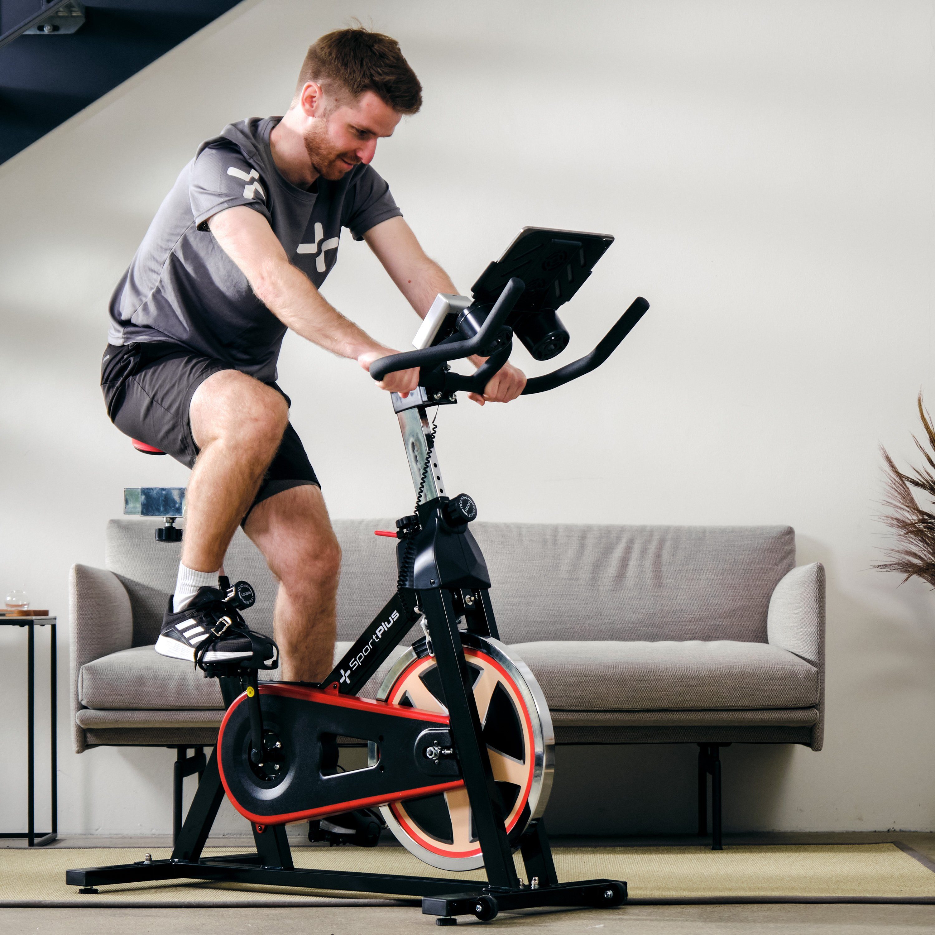 SportPlus Heimtrainer SP-SRP-2100-i, Speedbike, Fitness-Bike, stufenloser Widerstand, 13 kg Schwungmasse