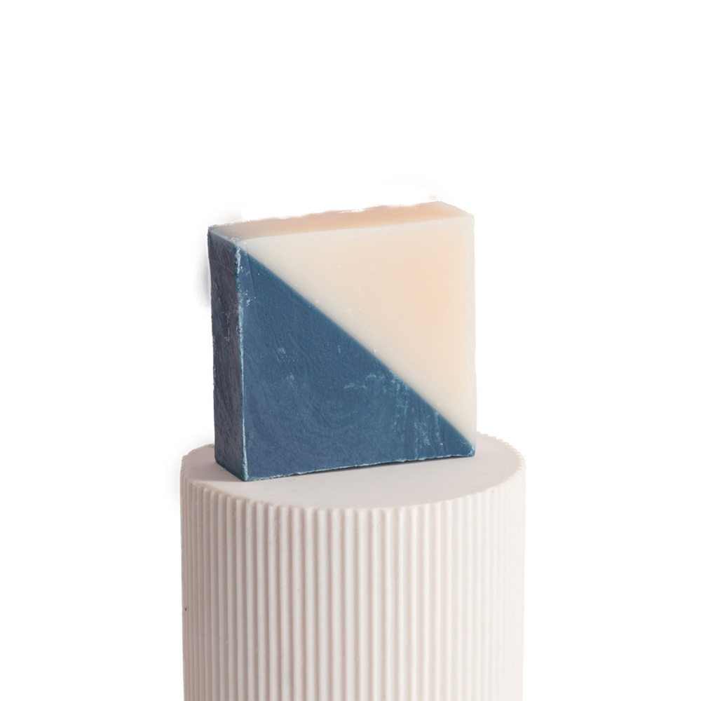 ciment TRIANGLE Savon surgras corps motif Triangle - Fragrance Aquatique Savon solide 100g