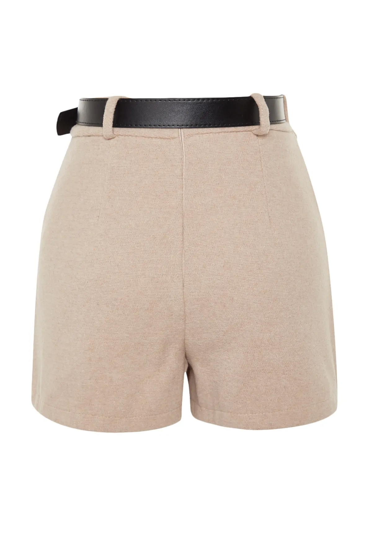 Trendyol Collection  Gewebter Shortsrock mit Steingürteldetail TWOAW21SR0037