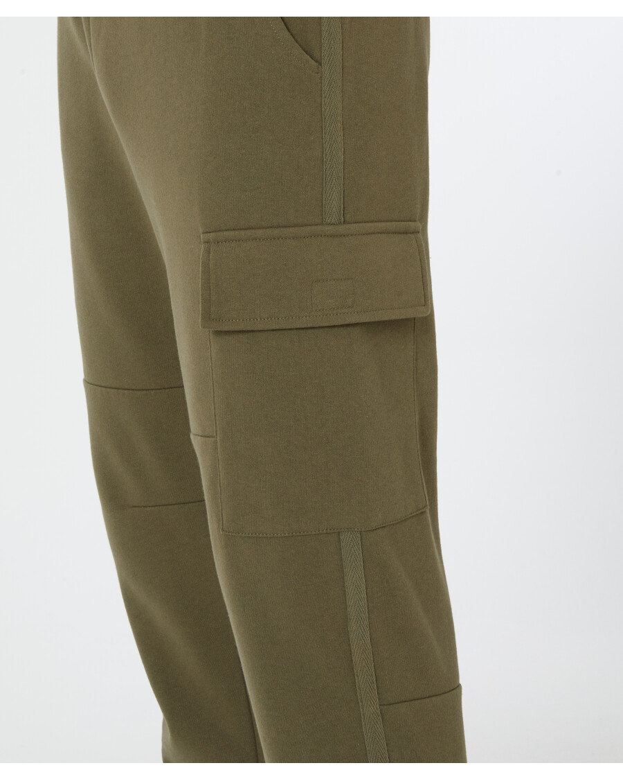 Jogginghose mit Cargotasche