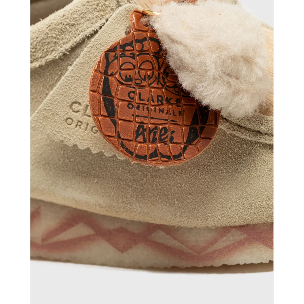 Clarks Aries Arise x Wallabee Clarks 26172454 / braun
