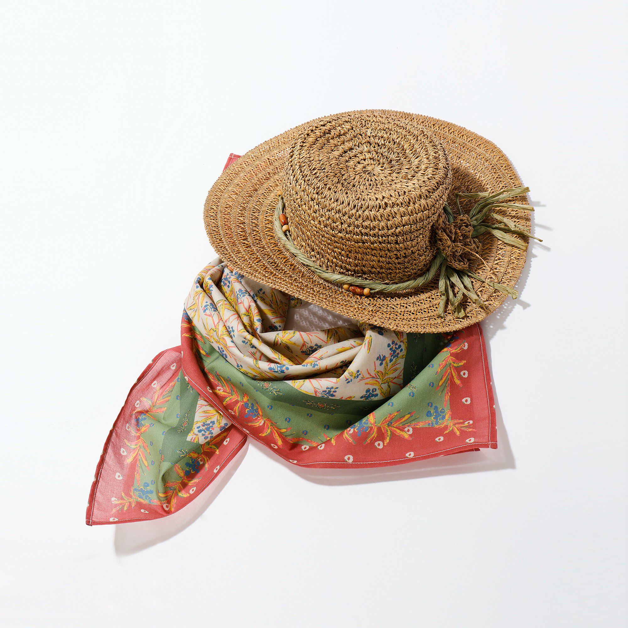 Foulard fabriqué en France imprimé fleurs, 100 x 100 cm