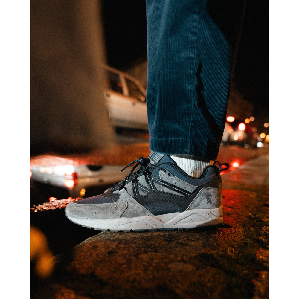 Karhu x Knirps Fusion 2.0 Shitty Weather Pack F804160 / schwarz
