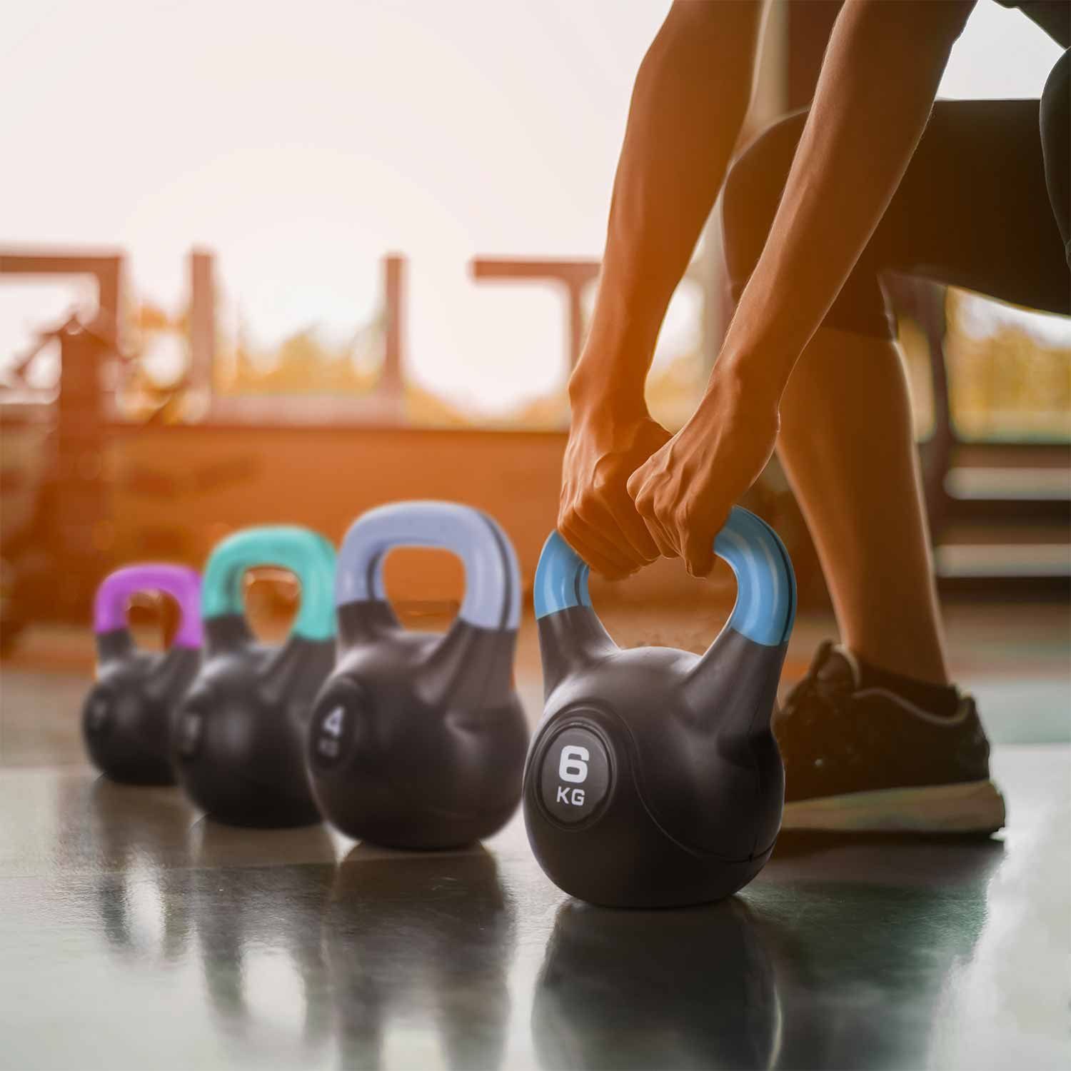 Body & Mind Kettlebell Kugelhantel 2-20 kg, (Set, Profi Schwunghantel), Kraftraining Workout Gewicht (2 kg)
