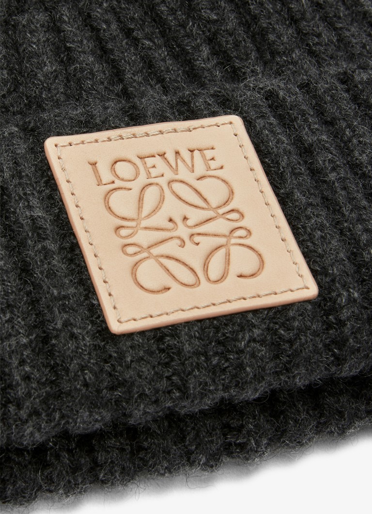 Berretto in cashmere a coste LOEWE con logo