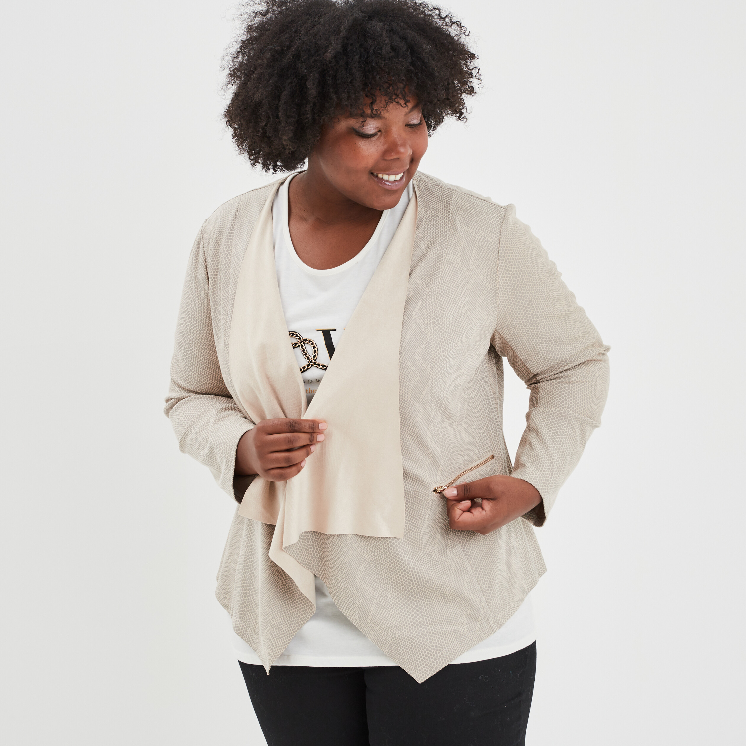 Veste à pans aspect suédine sable femme grande taille | La Halle