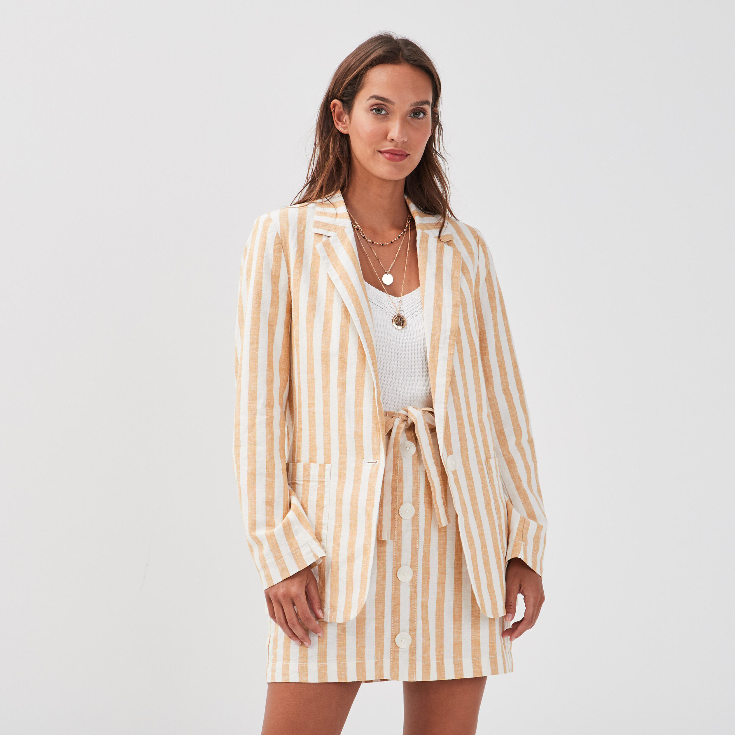 Veste blazer droite boutonnée blanc femme | Cache Cache