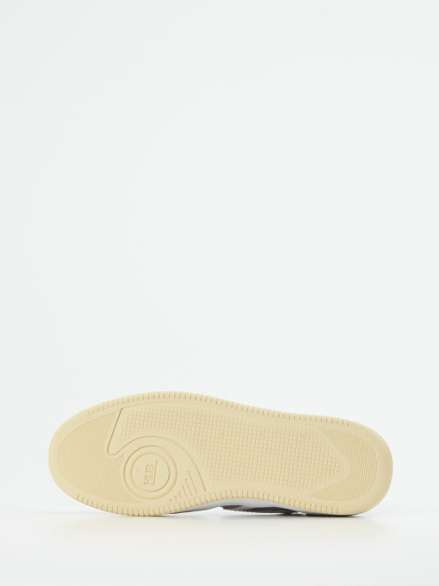 Sneaker-81657950038 HUB