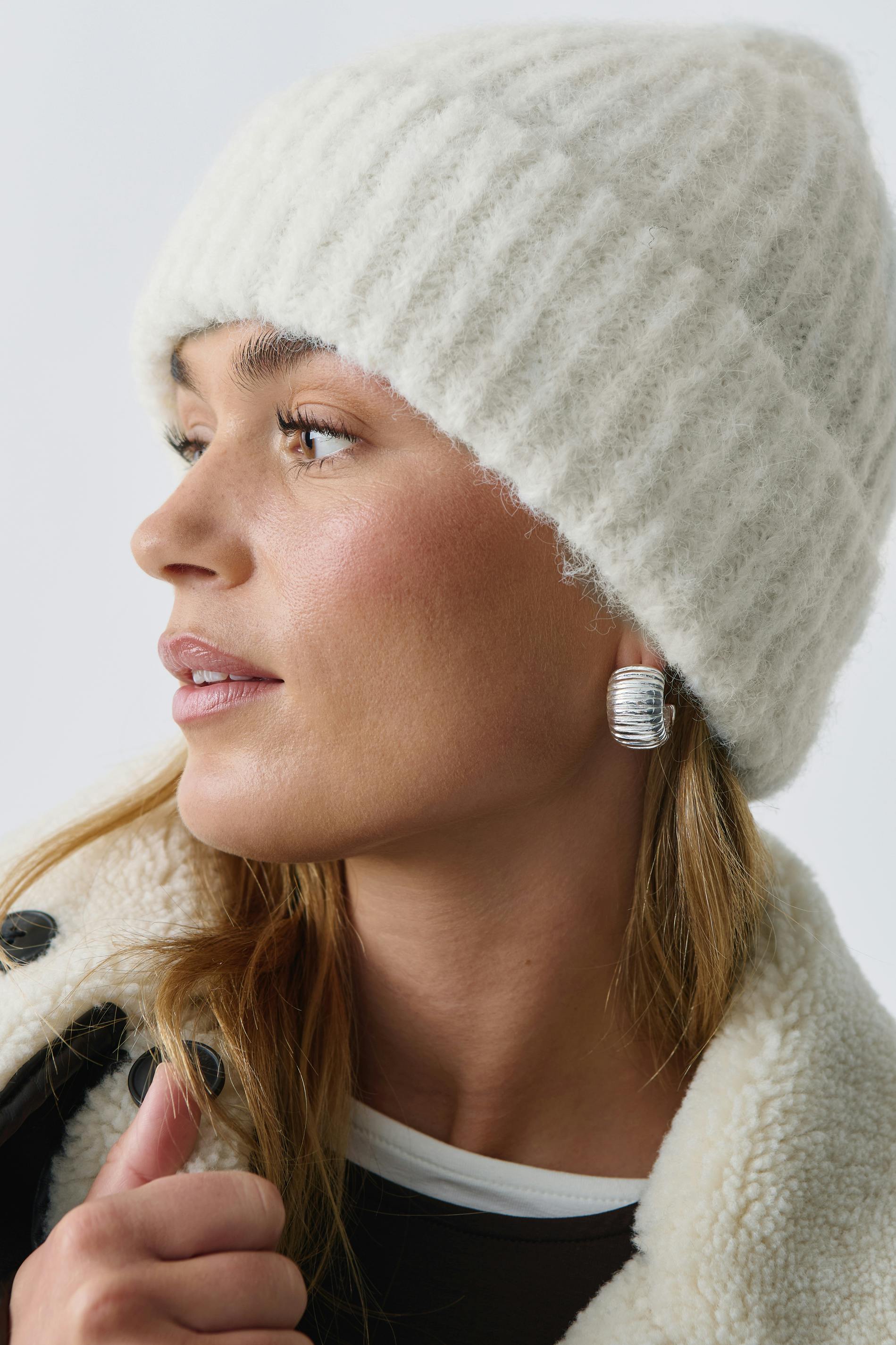 Brushed beanie
