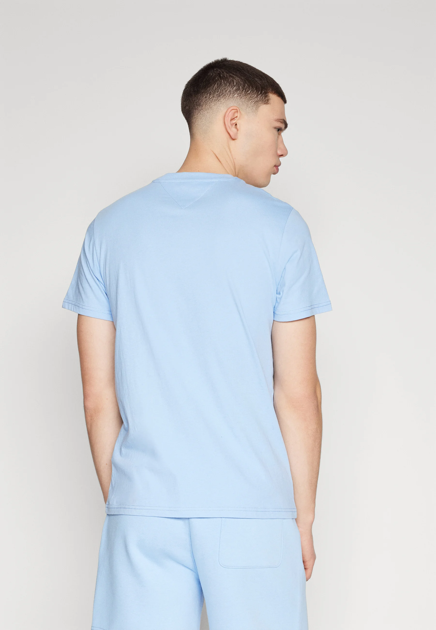 Tommy Jeans SLIM ESSENTIAL FLAG - Camiseta con estampado
