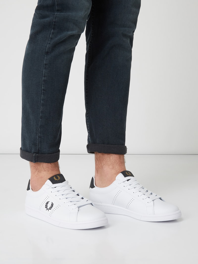 Sneaker aus Leder in weiß