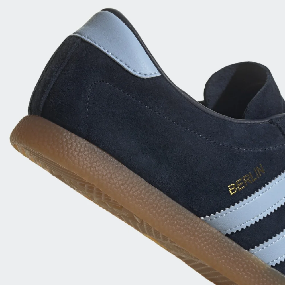 adidas Berlin GY7446 / blau