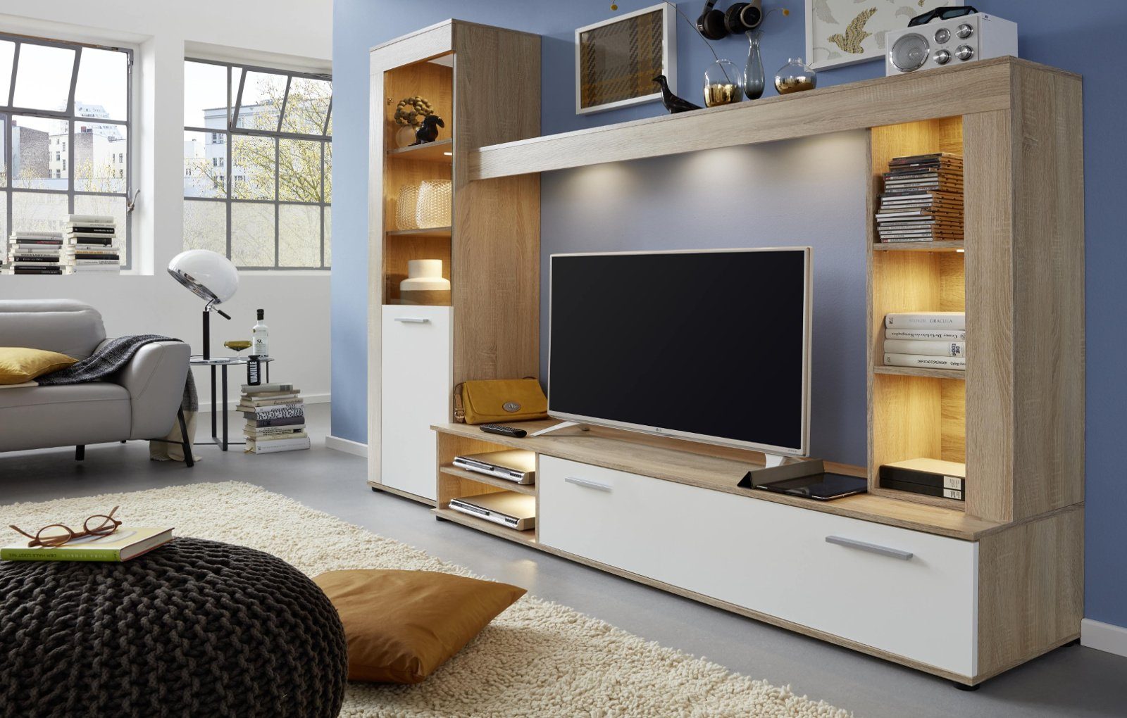 trendteam Wohnwand Logo, (4-teilig, Breite 240 cm), Eiche Sonoma Dekor und weiß