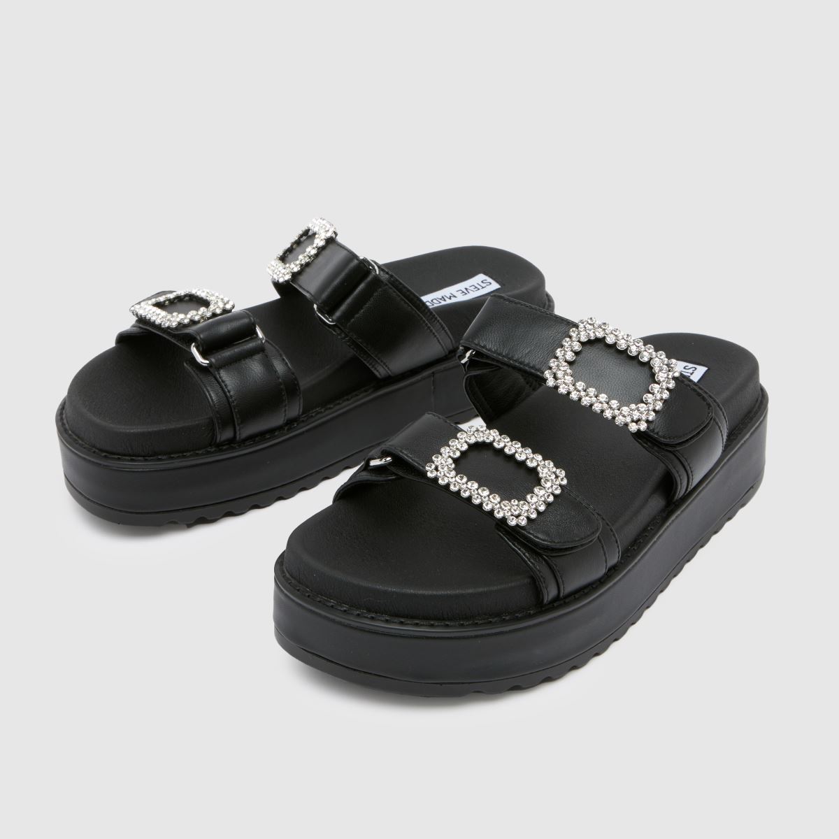 Steve Madden monumentális szandálok fekete és ezüst színben