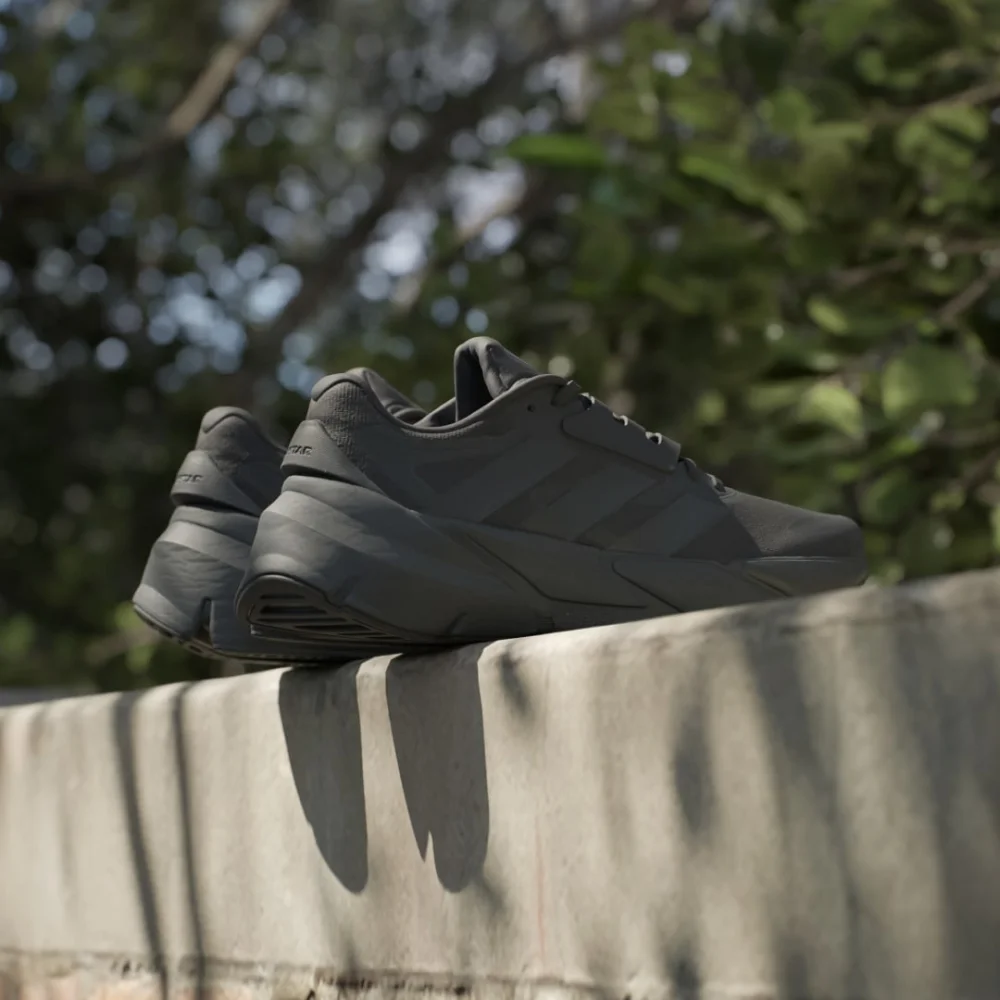 adidas Adistar 2 HP2336 / schwarz