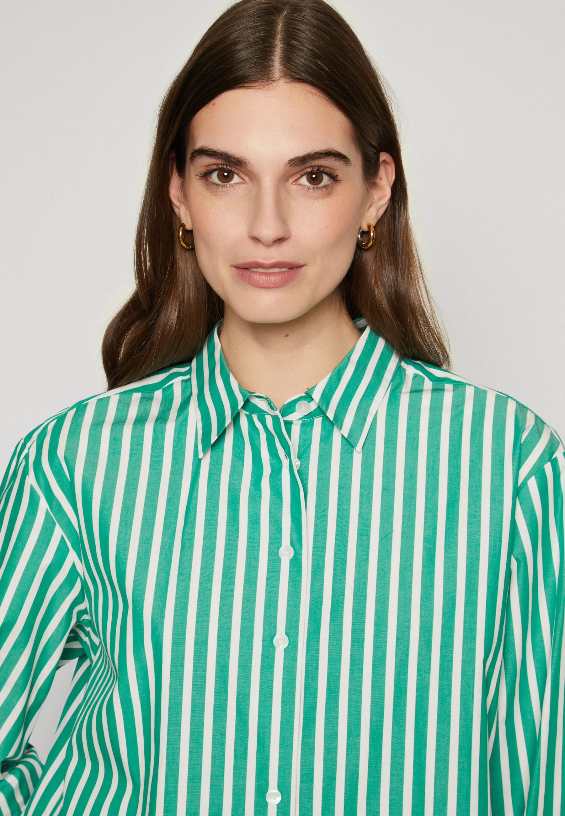 Camisa Tommy Hilfiger de rayas de ajuste fácil - Camisa