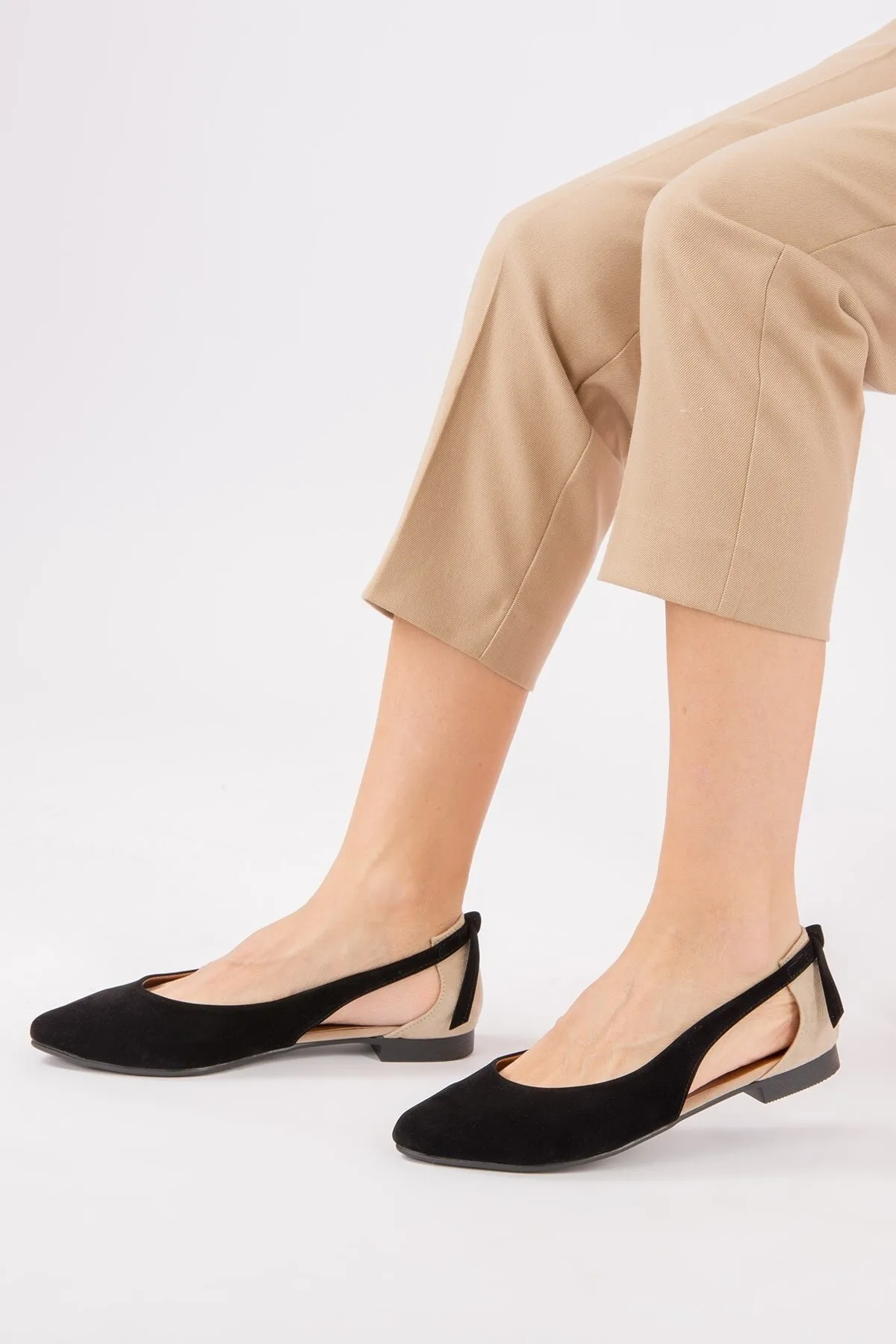 Fox Shoes  Schwarz/Hellbraune Ballerinas für Damen H726324002