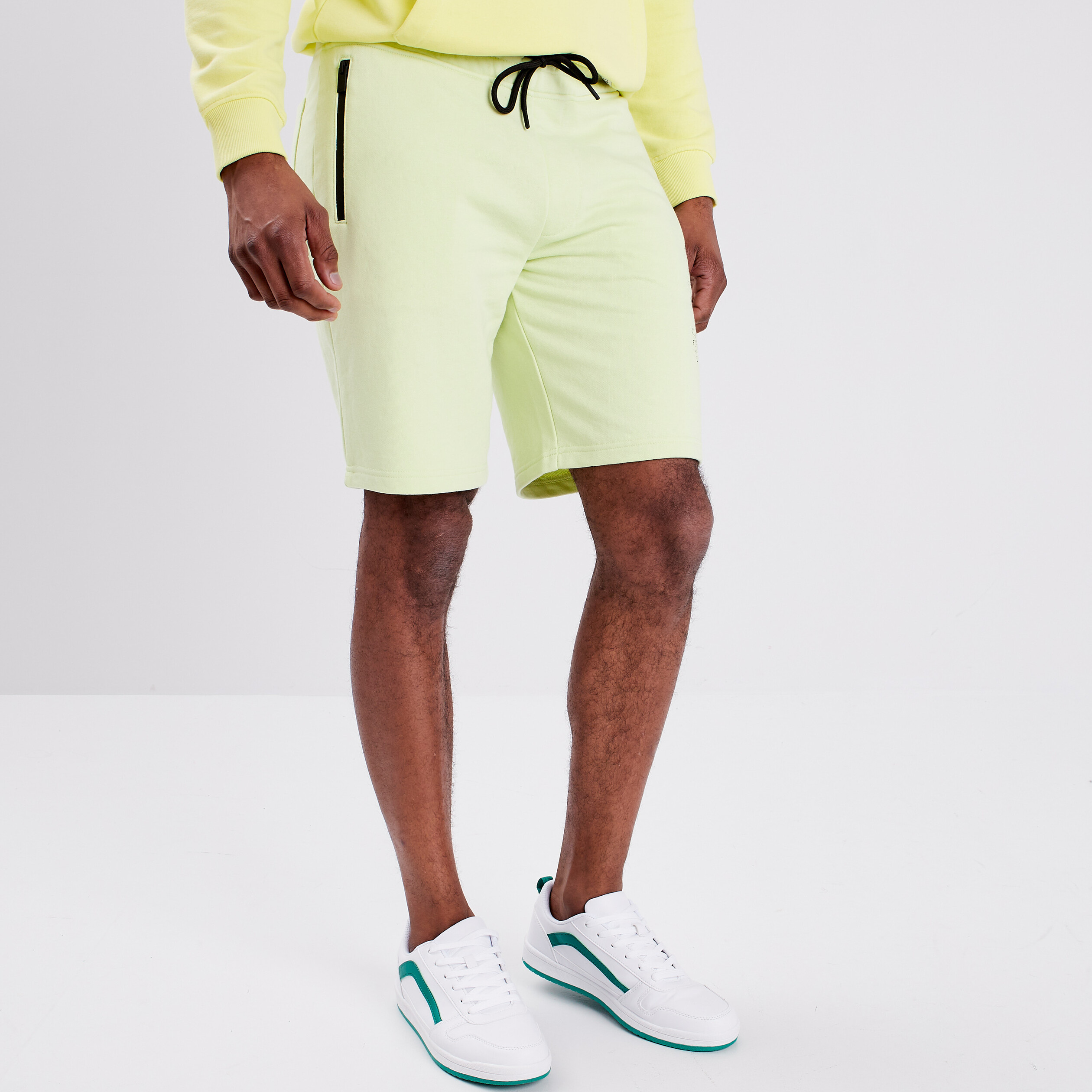 Jogging-Short droit avec poches vert homme | La Halle