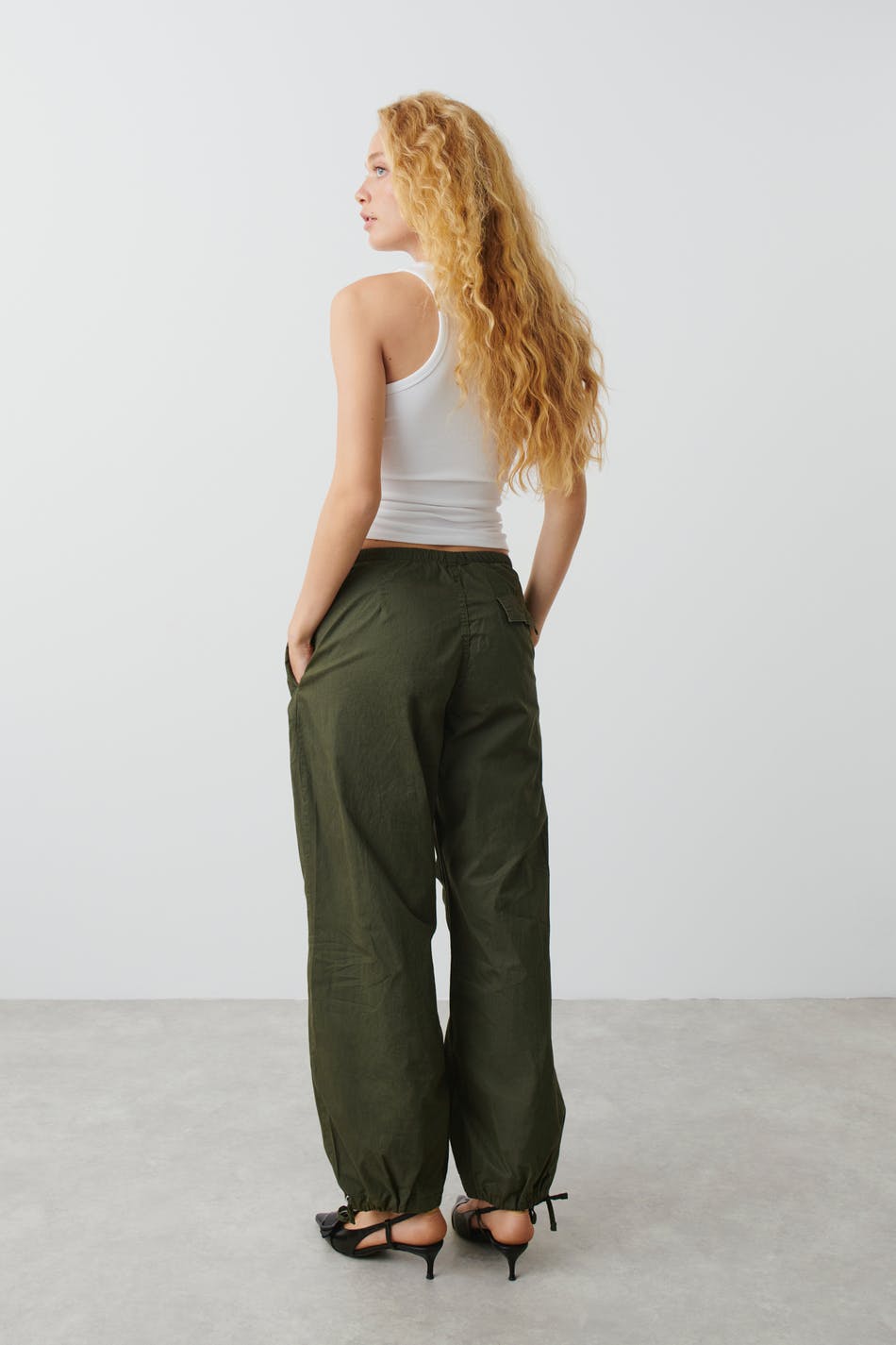 Parachute trousers