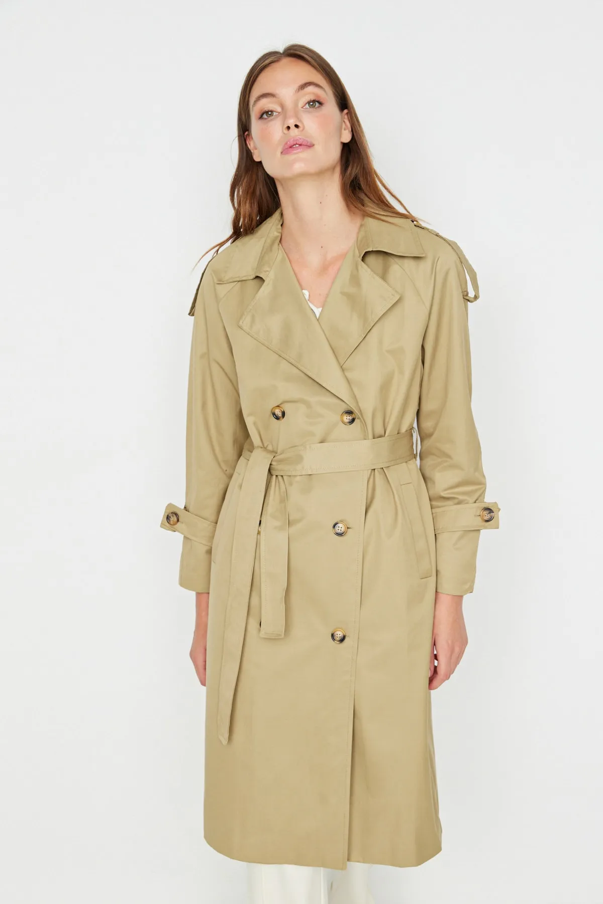 Trendyol Collection  Khakifarbener wasserabweisender Trenchcoat mit Gürtel TWOSS20TR0012
