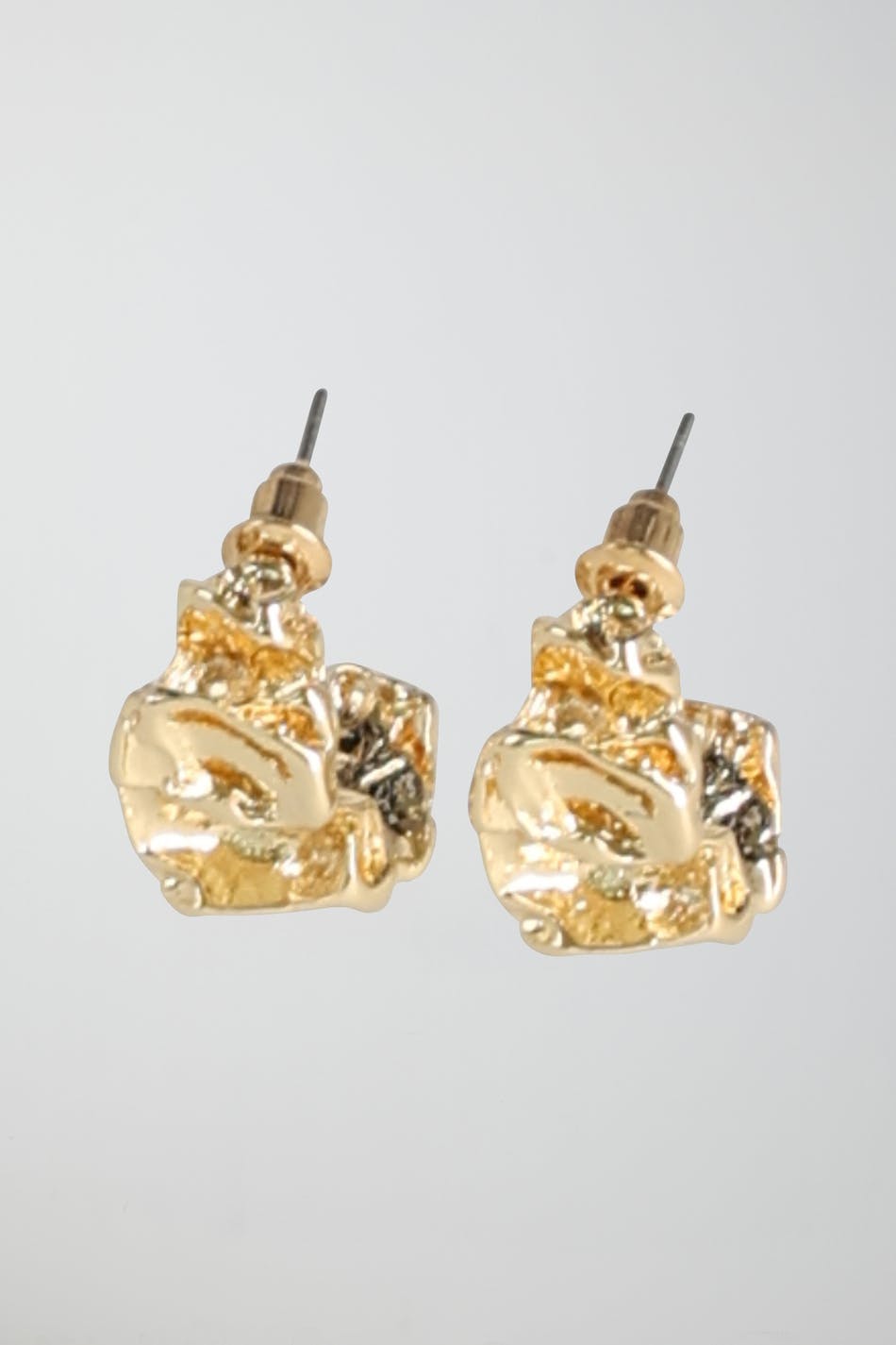 Crinkled earrings
