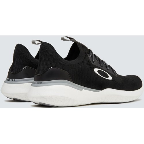 HERREN SNEAKER BREED