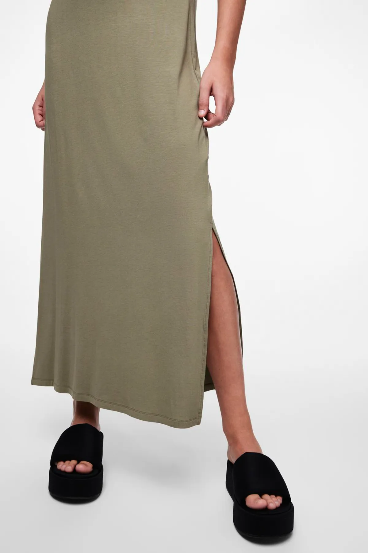 PIECES  PCSOFIA SS T-SHIRT MAXI KLEID NOOS BC