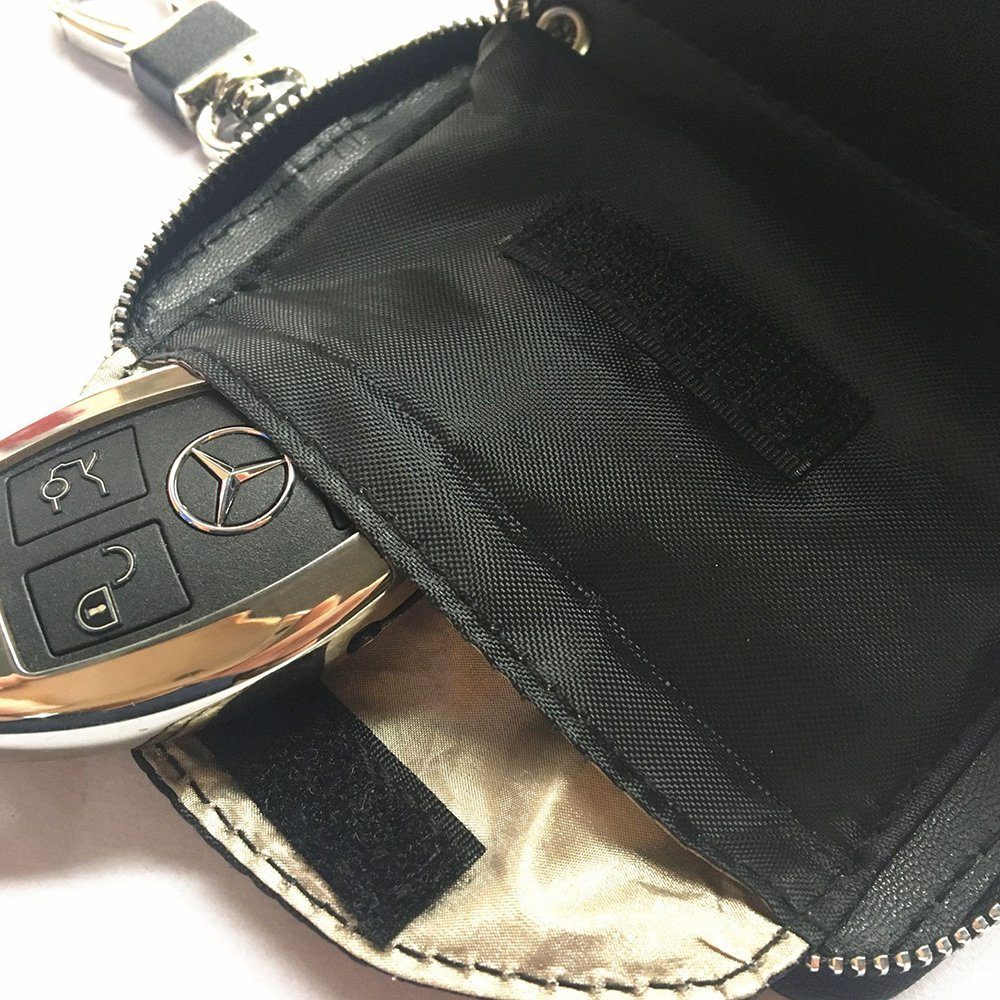 Jormftte Schlüsselkasten Schutz Autoschlüssel Tasche (Set, 1 * Autoschild-Schlüsseletui), Blockiert das Signal stark und sorgt für Signalisolierung.