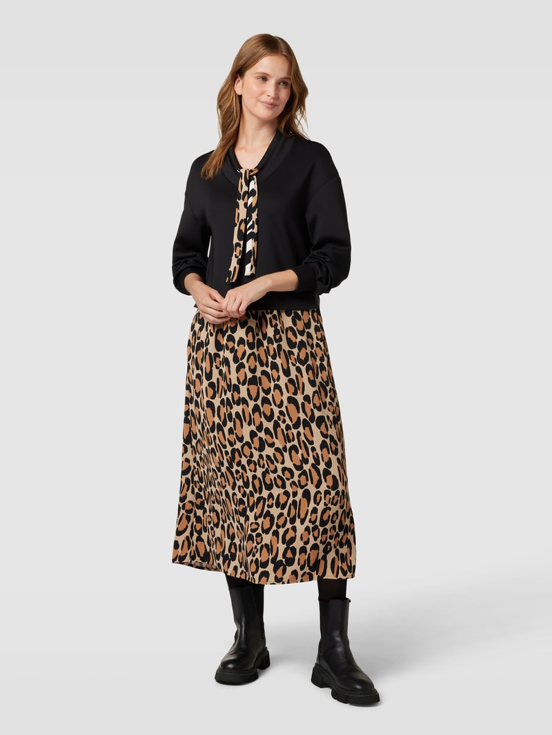 Midikleid mit Animal-Print in schwarz