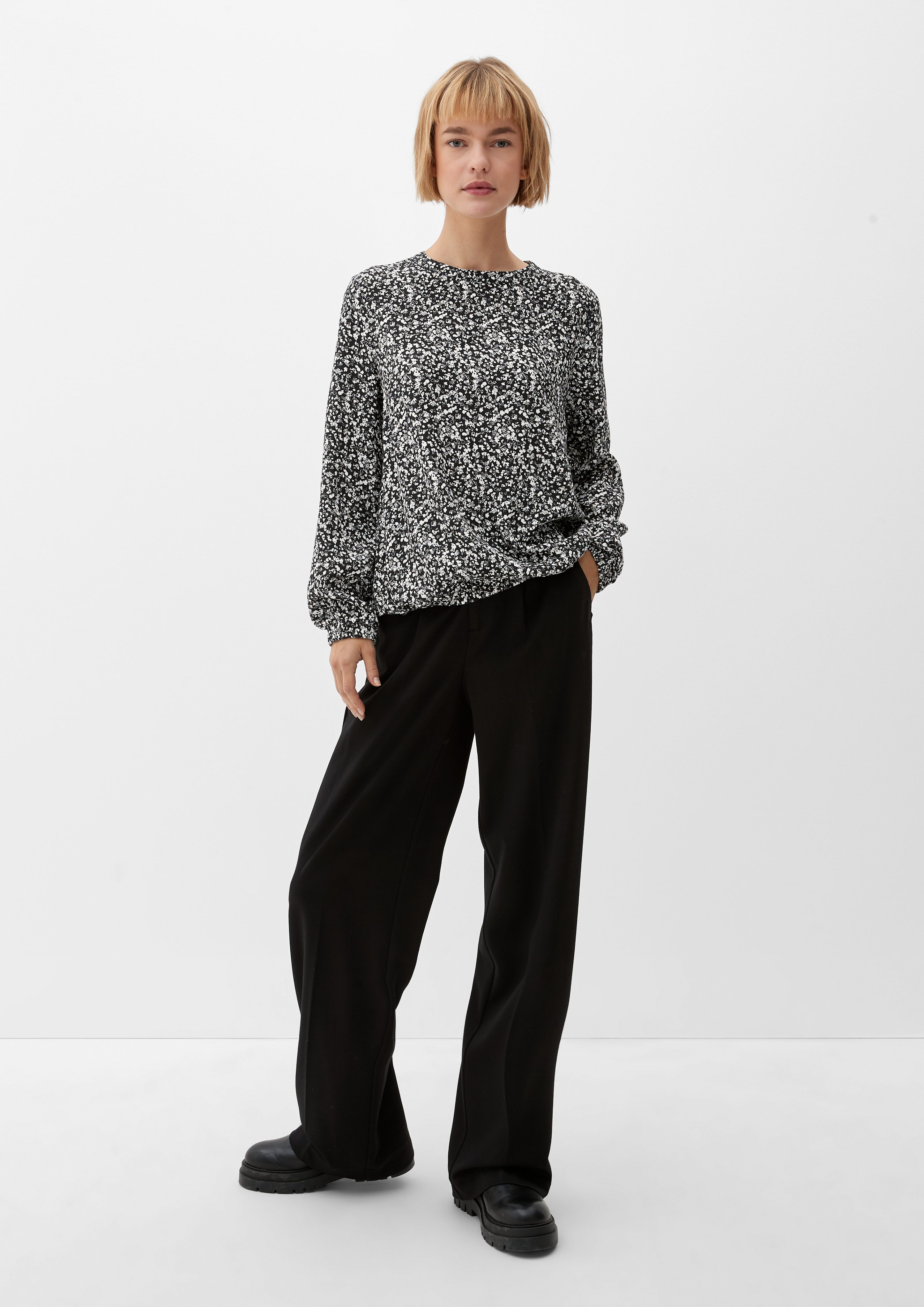 s.Oliver Langarmbluse Print-Bluse aus Viskose-Crêpe