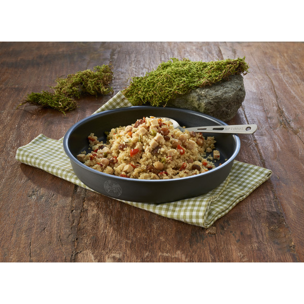 COUSCOUS WITH CHICKEN - Outdoor Essen