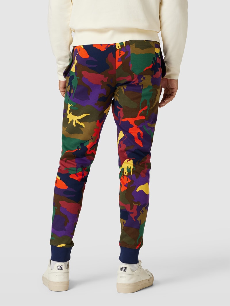 Sweatpants mit Allover-Muster in schwarz