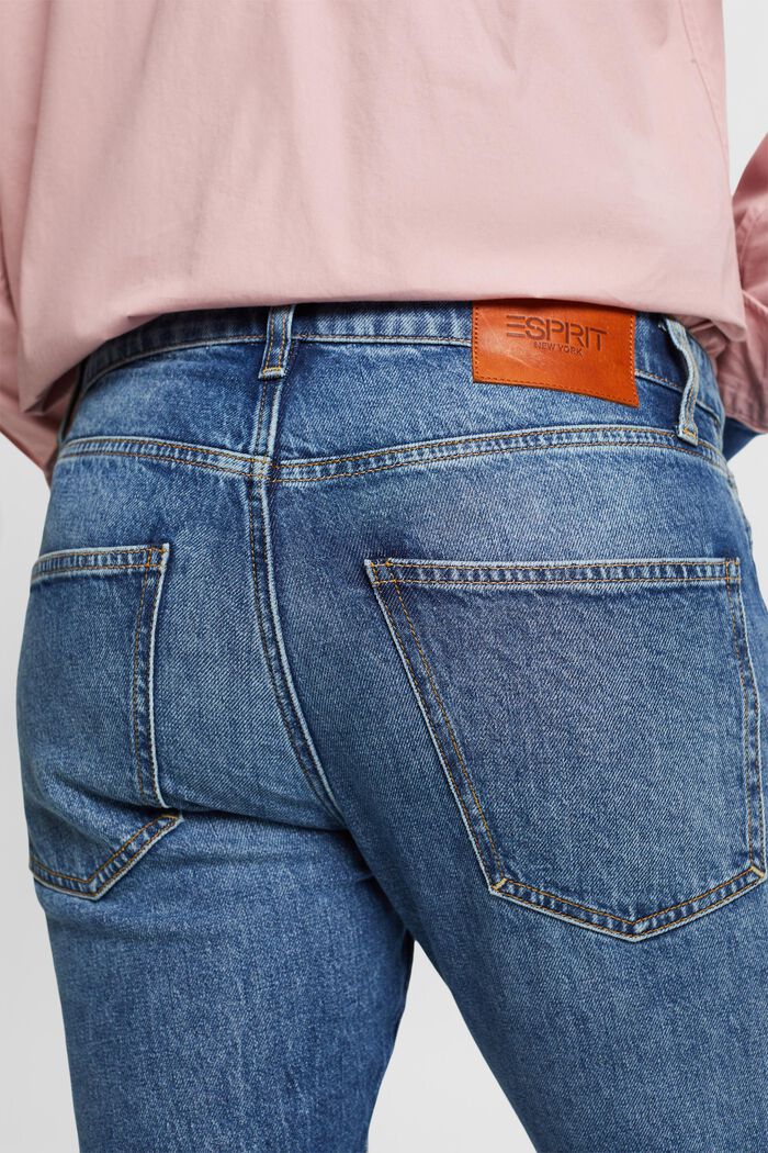Schmale Jeans mit mittlerer Bundhöhe