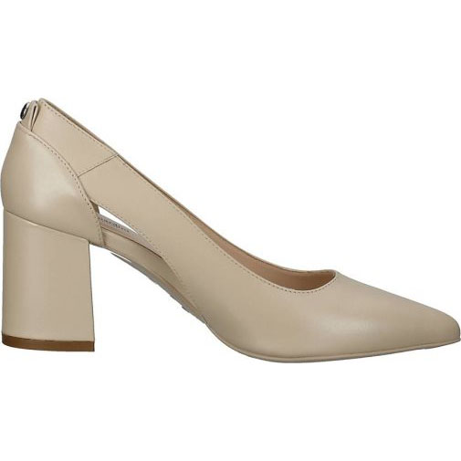 NeroGiardini Pumps