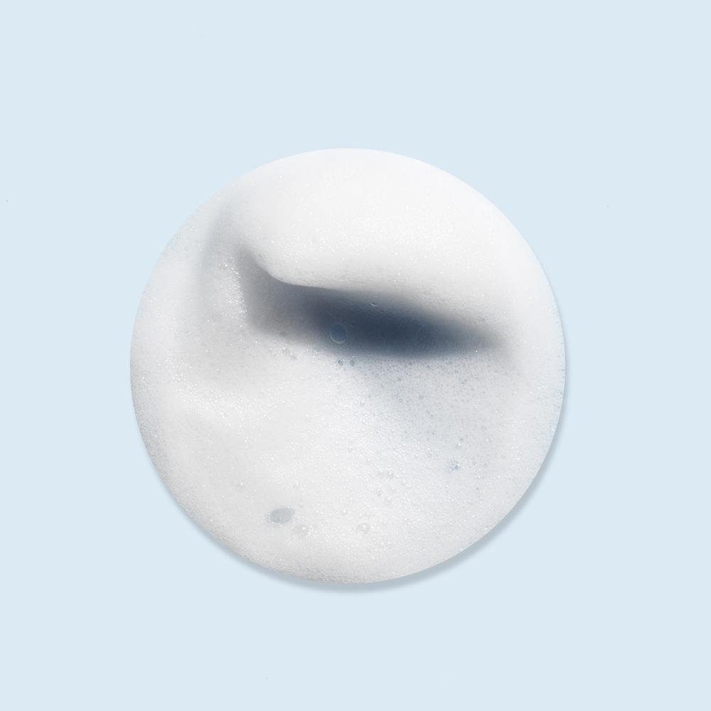 Glacial White  Precious Cleansing Foam