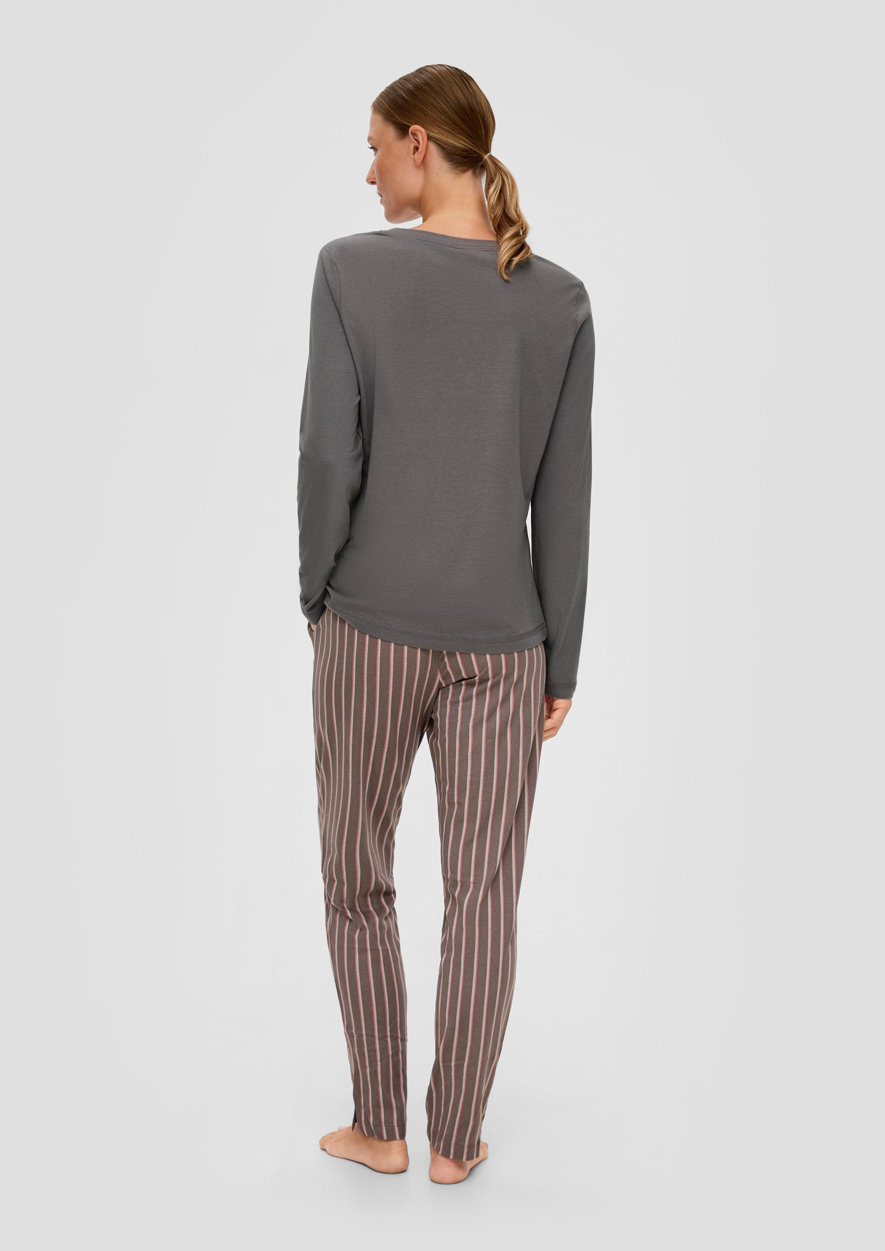 Pyjama Langarmshirt aus Viskose-Baumwollmix  6009001-9898