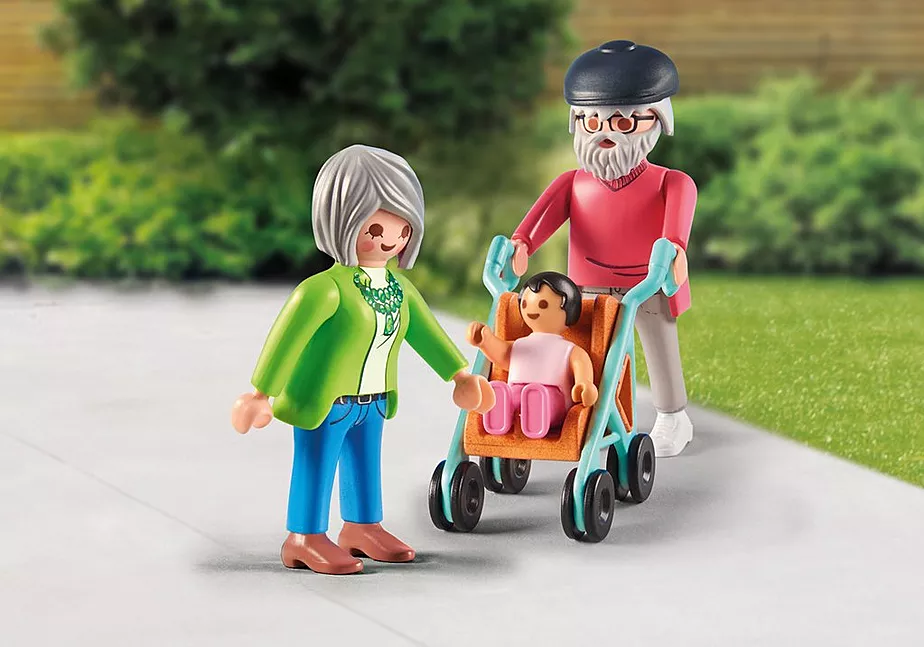 Gro&szlig;eltern mit Baby