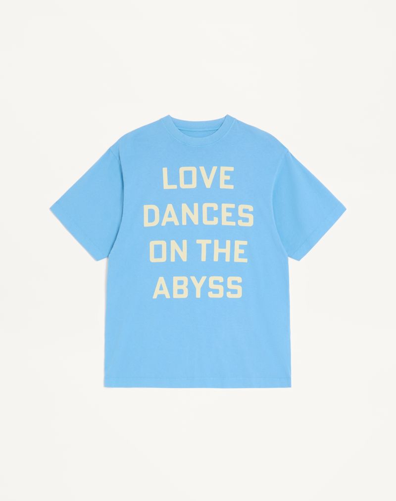 Valentino katoenen T-shirt met print 'Love Dances On The Abyss' en 'Made In Valentino'.