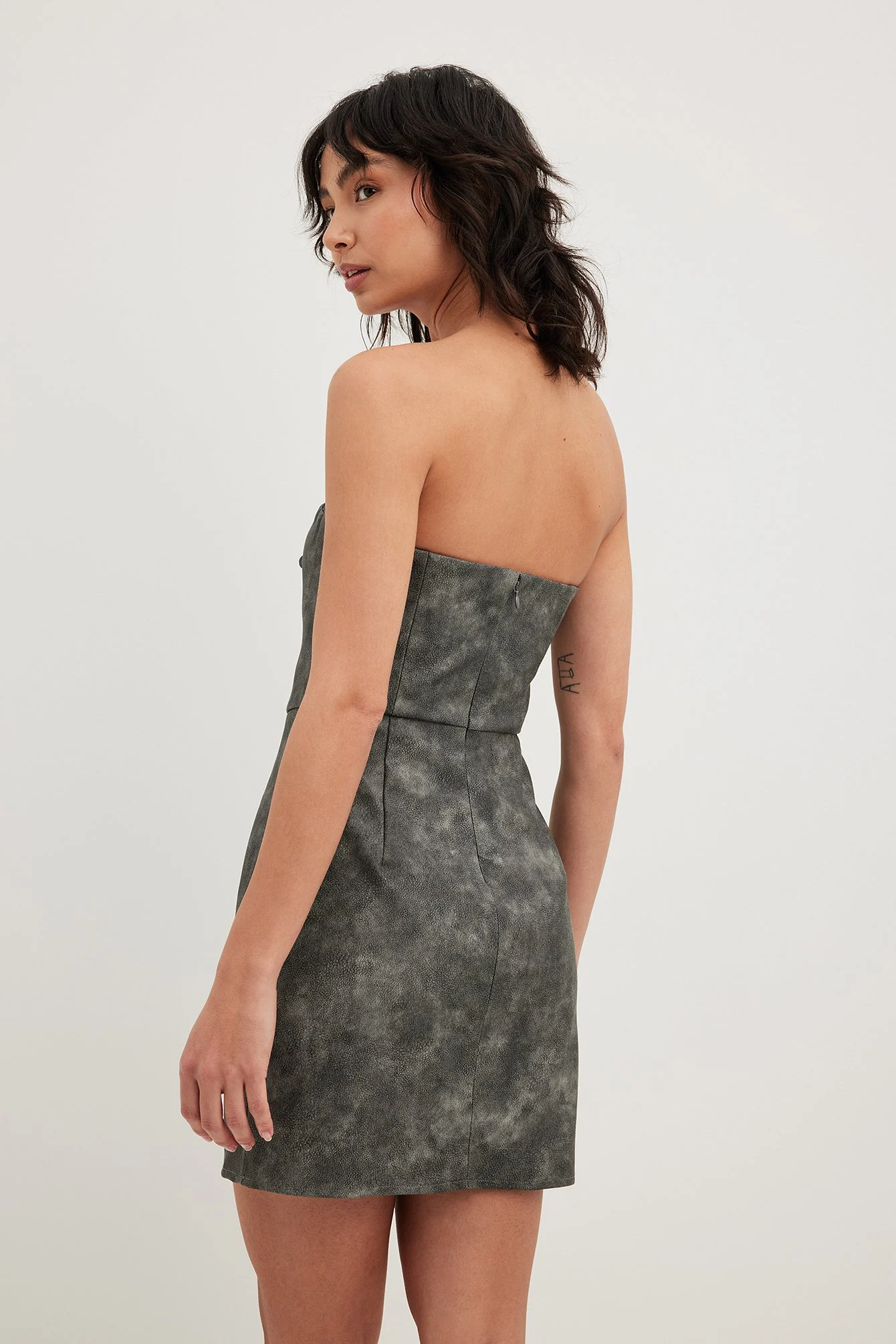 Bandeau-Minikleid aus mattem PU