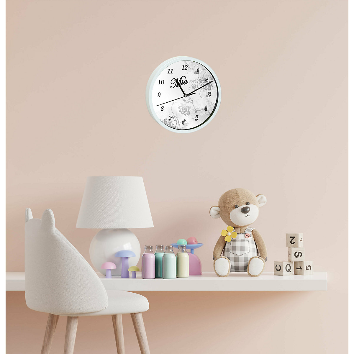 Kinder Wanduhr laufruhig personalisiert mit Name Blumenranke Grau